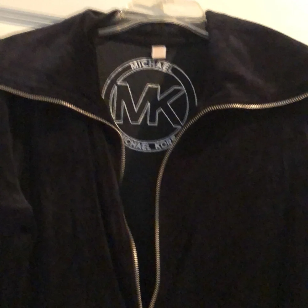 Micheal Kors size LG -XL black velour jacket & pull on pants track suit 2 piece